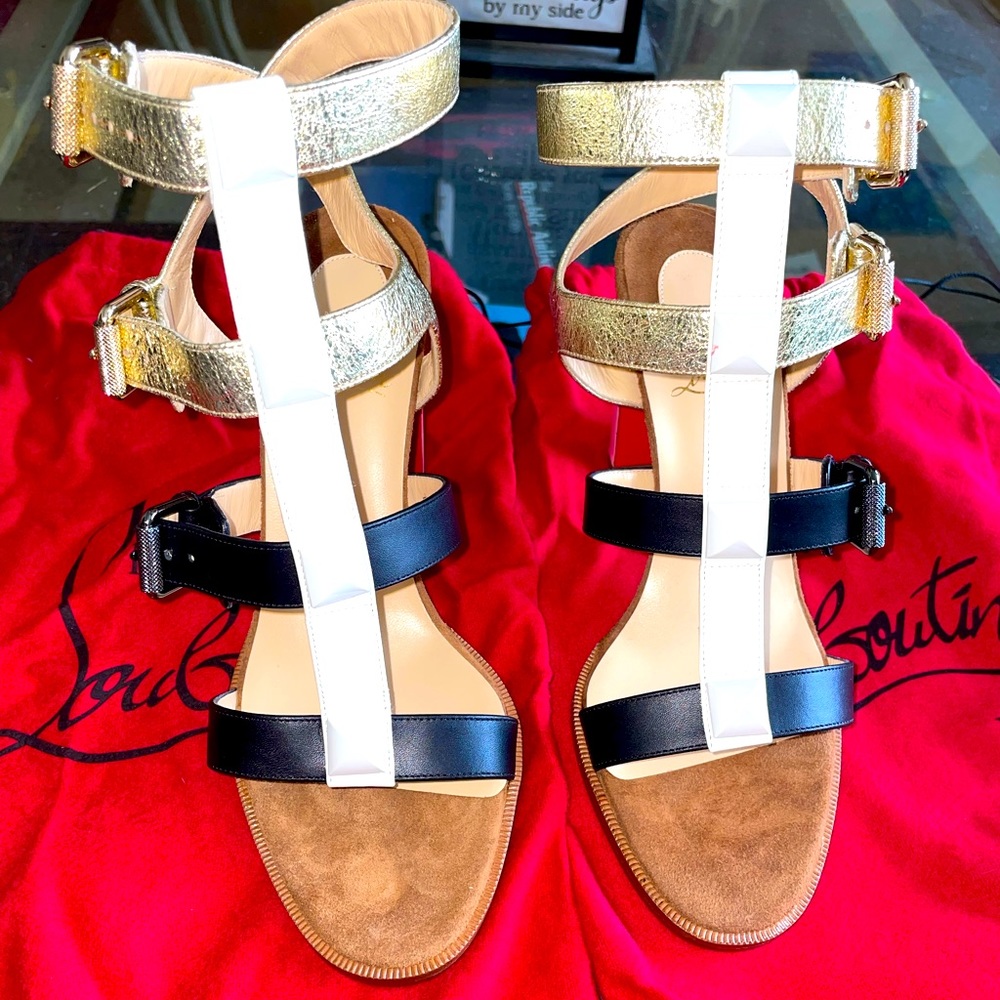 Brand New Never Worn Christian Louboutin!!!